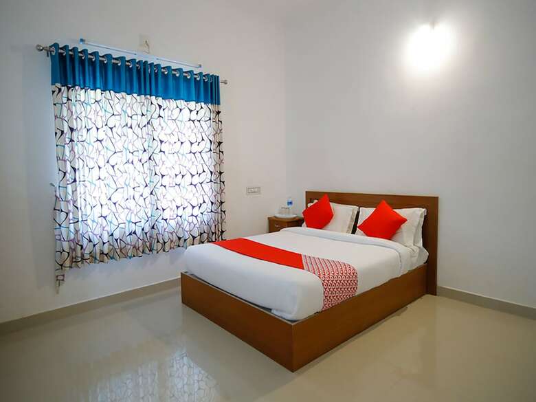 Hotel Oyo 26964 Palm View Residency