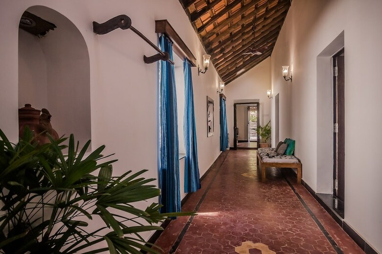 Oyo Home 19187 Classic 3bhk