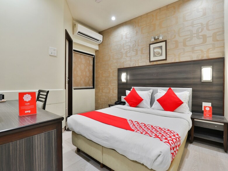 Oyo 17332 Hotel Nana's