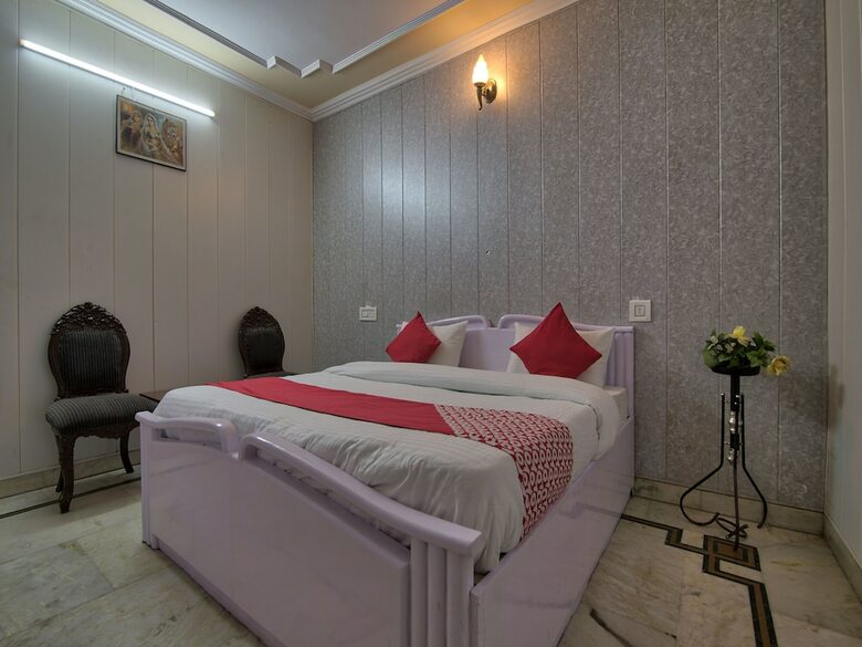 Oyo 7025 Hotel Lake View