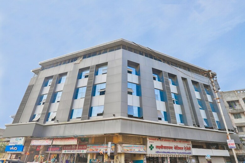 Oyo 19637 Hotel Mansi Sherotene