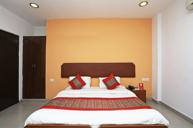 Hotel Oyo 14777 Summer Homez