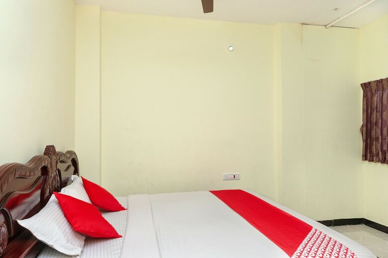 Hotel Oyo 15990 Deepam Resort