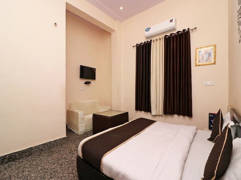 Hotel Oyo 6187 Kanwal Resort