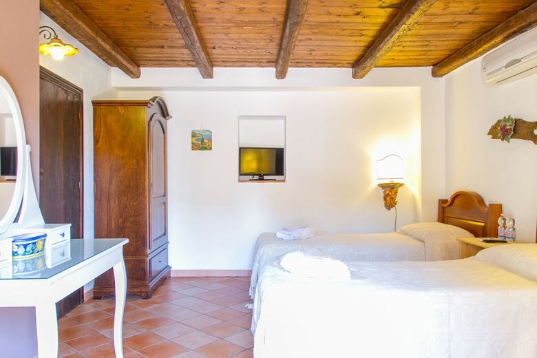 Hotel Case Saponara