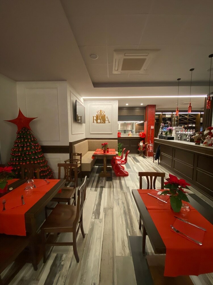 Hotel Rh Ricaroka