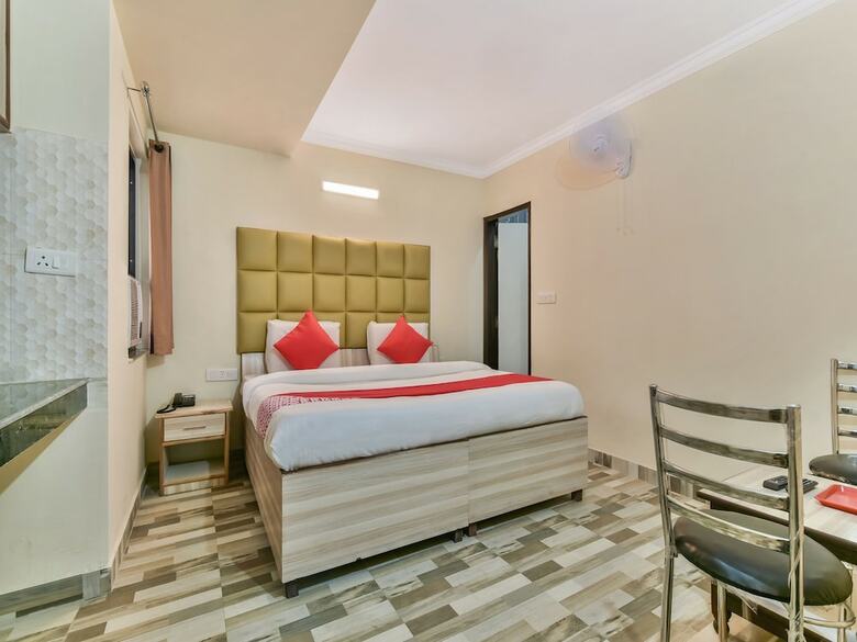Hotel Oyo 23424 Clink