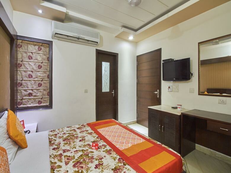 Oyo 362 Hotel J P Inn