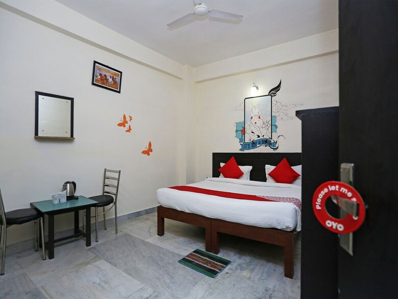 Oyo 19881 Hotel Ganpati Agra