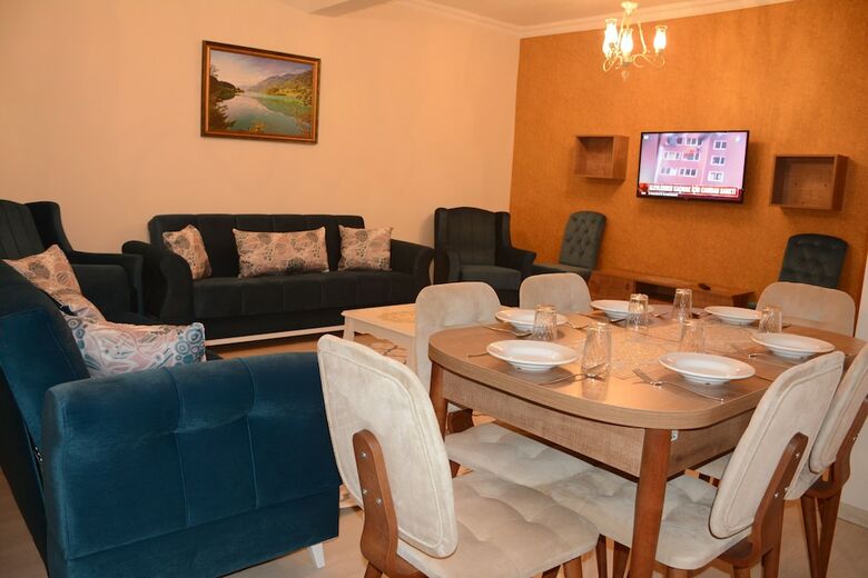 Sar Apartment Suites