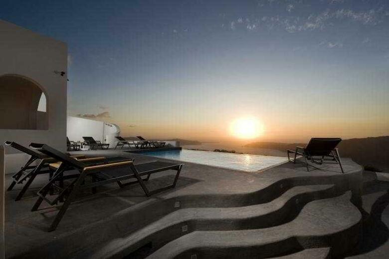 Hotel Avaton Resort And Spa