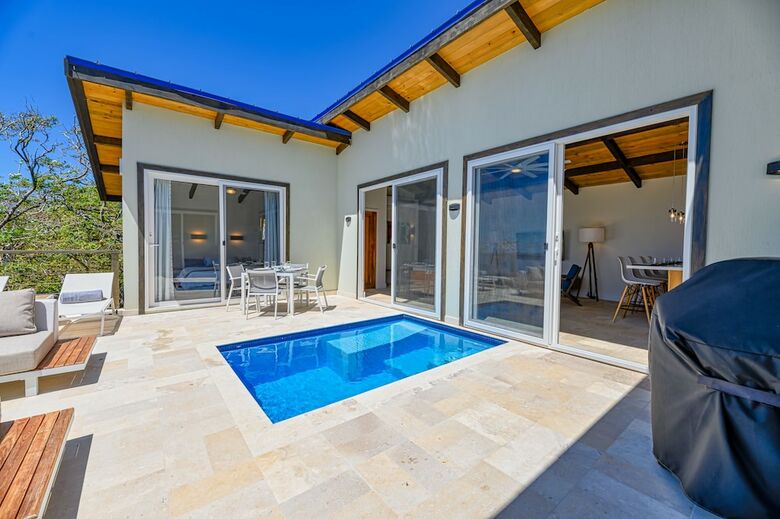 Villa Topaz