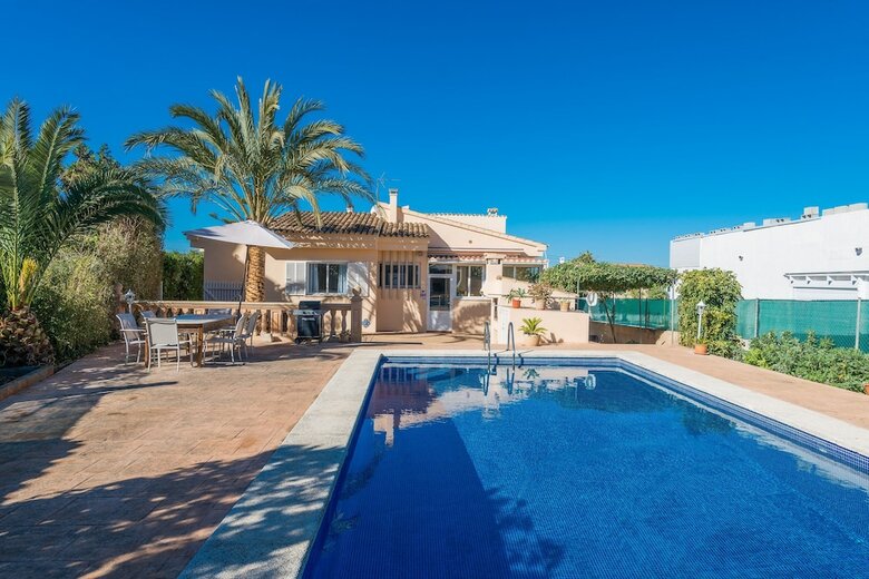 Villa Can Moragues & Martorell