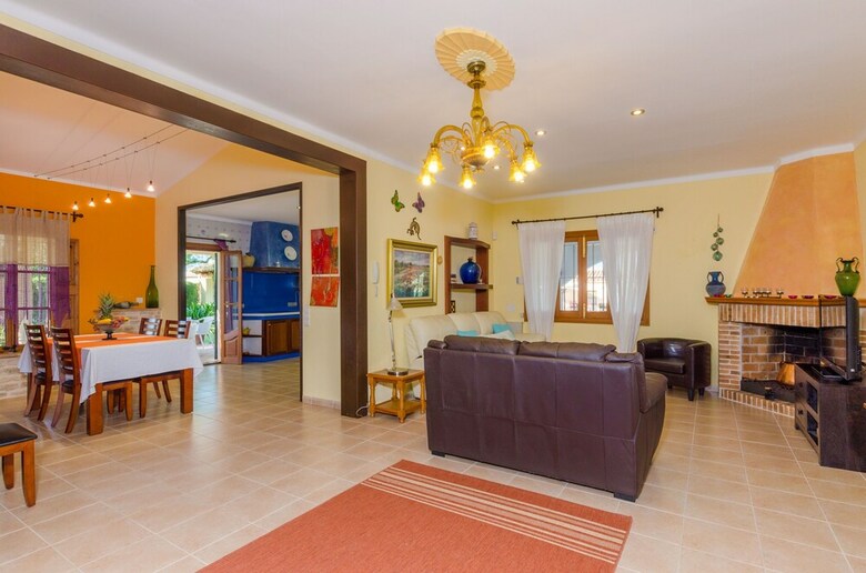 Villa Santa Eulalia Petit
