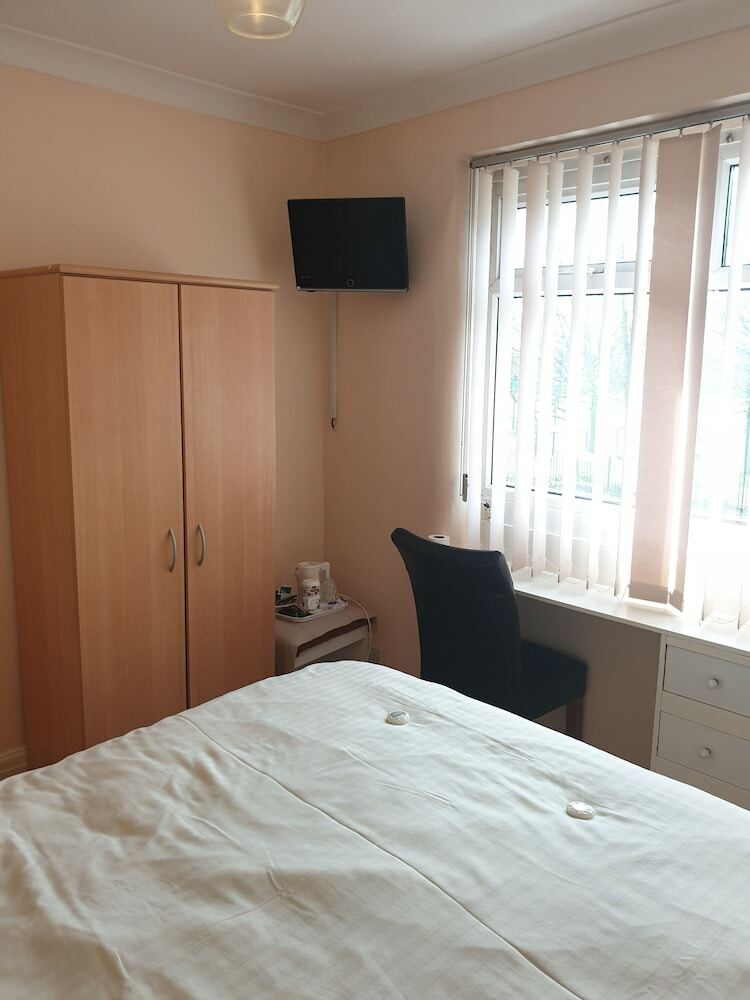 Central Guest House Hotel