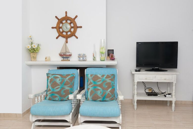 Apartment C�naves In Puerto Pollen�a
