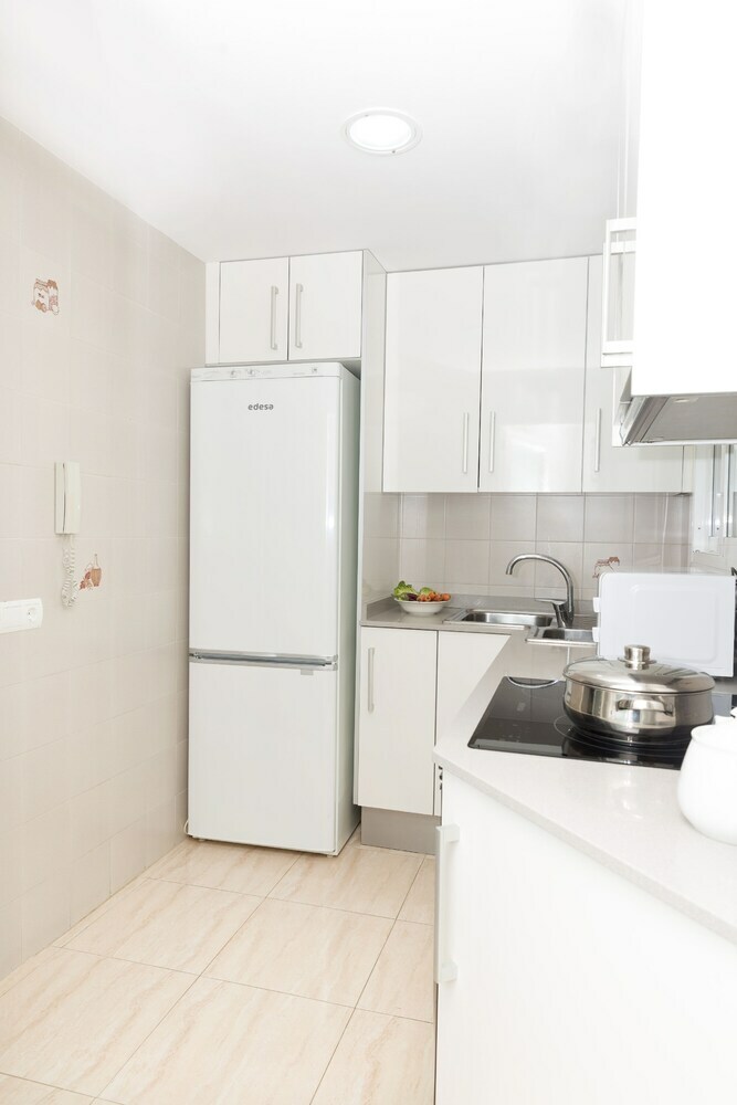 Apartment C�naves In Puerto Pollen�a