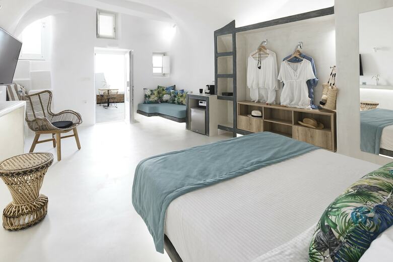Edem Luxury Hotel Santorini Finikia