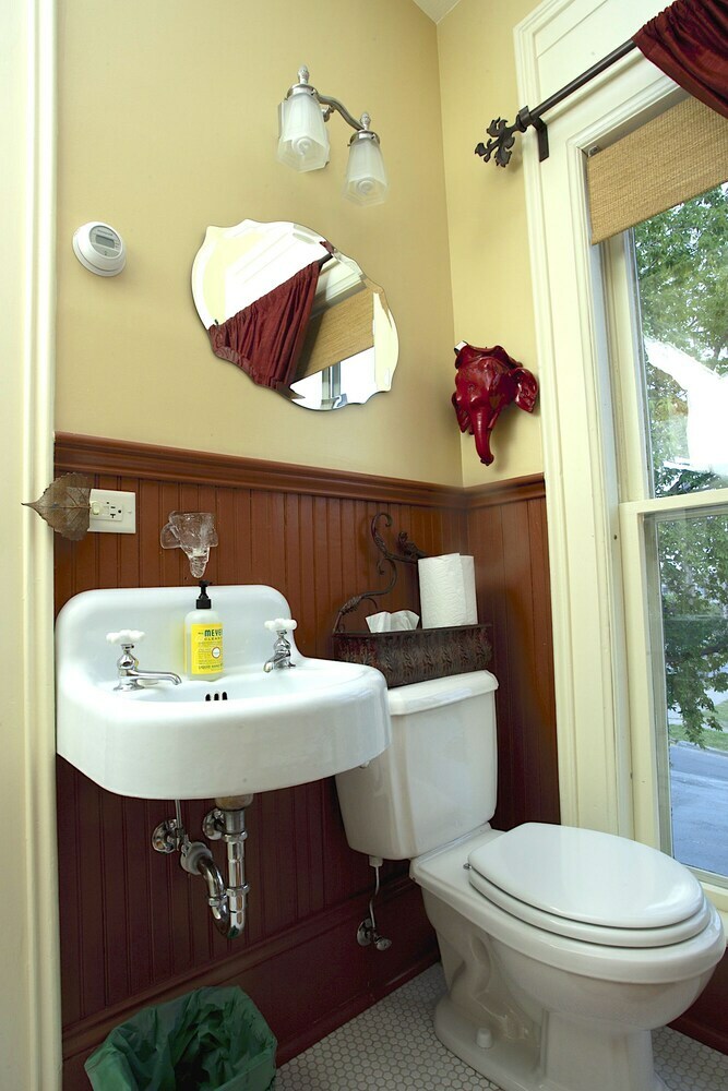 Bed & Breakfast Captain Visger House
