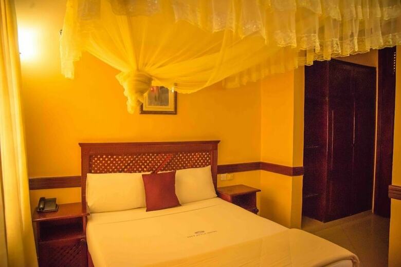 City Style Hotel
