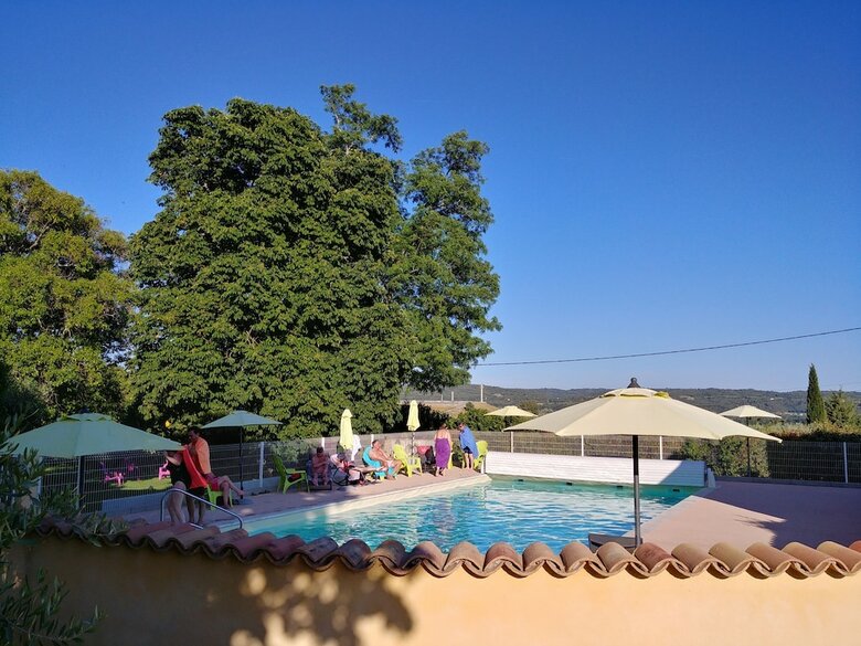 Hotel H�tel Le Mas Des Quintrands