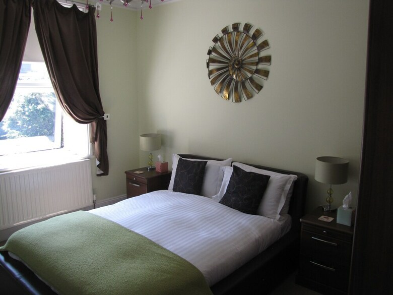 Hotel Ashmira Guest House