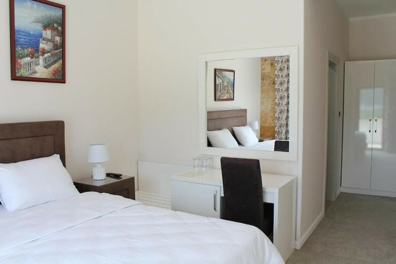 Hotel Opera Jaz