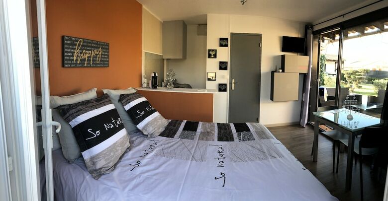 Bed & Breakfast La Chambre Des Onglous