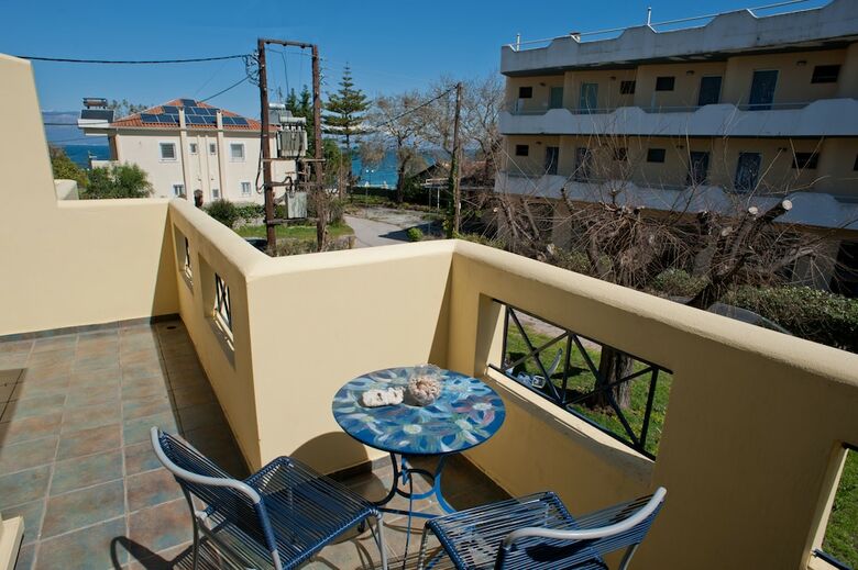 Amarylis Apartments
