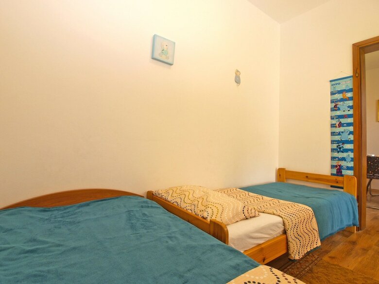 Apartment 91