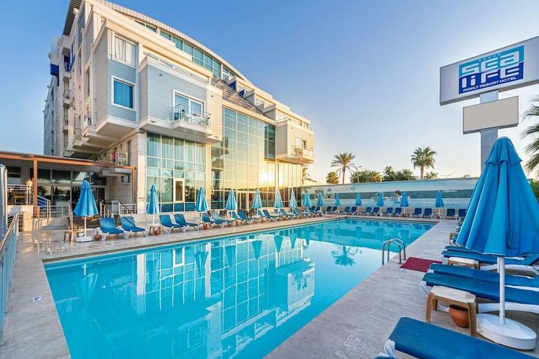 Sealife Family Resort Hotel