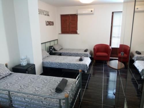 Hostal Manhattan