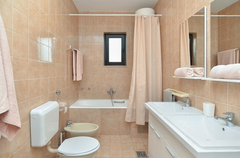 Apartment 38