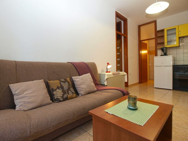 Apartment 397