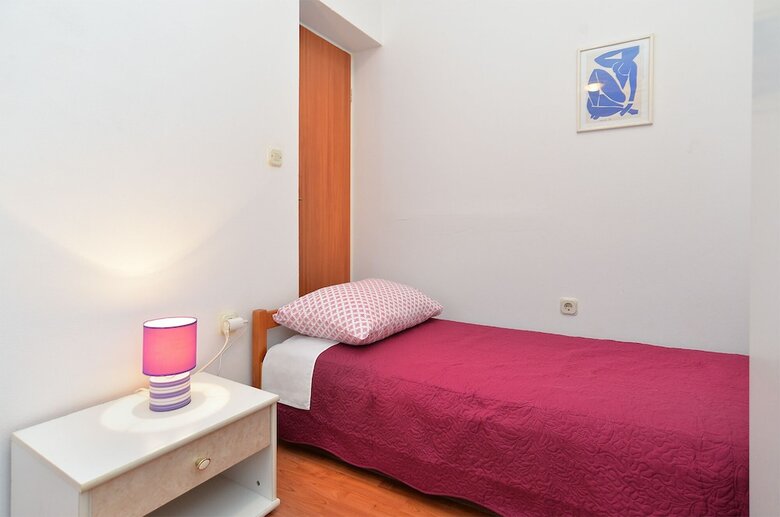 Apartment 365