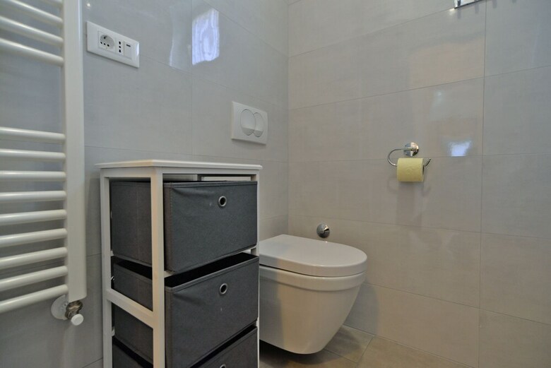Apartment 167