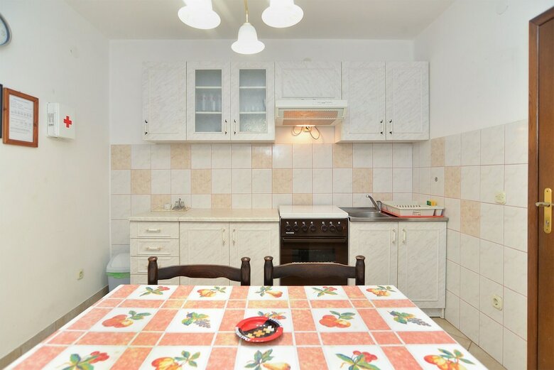 Apartment 106