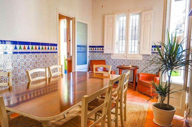 Apartamentos The Beach House Paradise