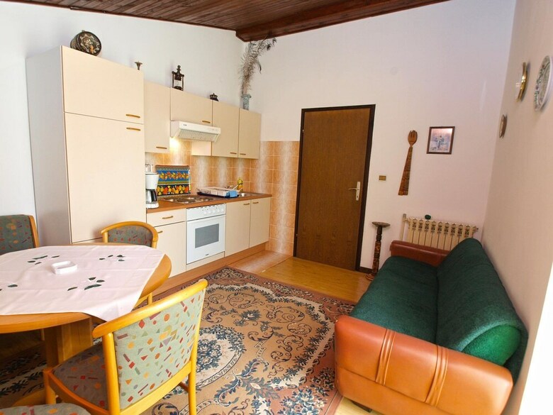Apartment 417