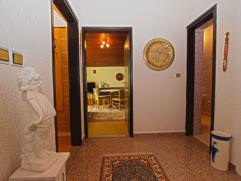 Apartment 417