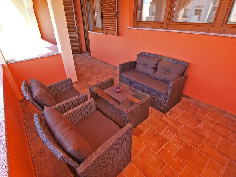 Apartment 707