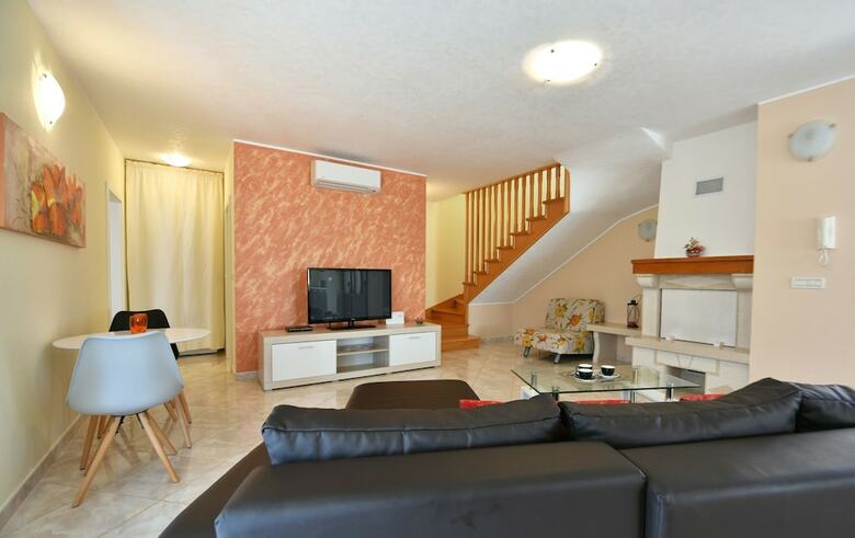Villa 598