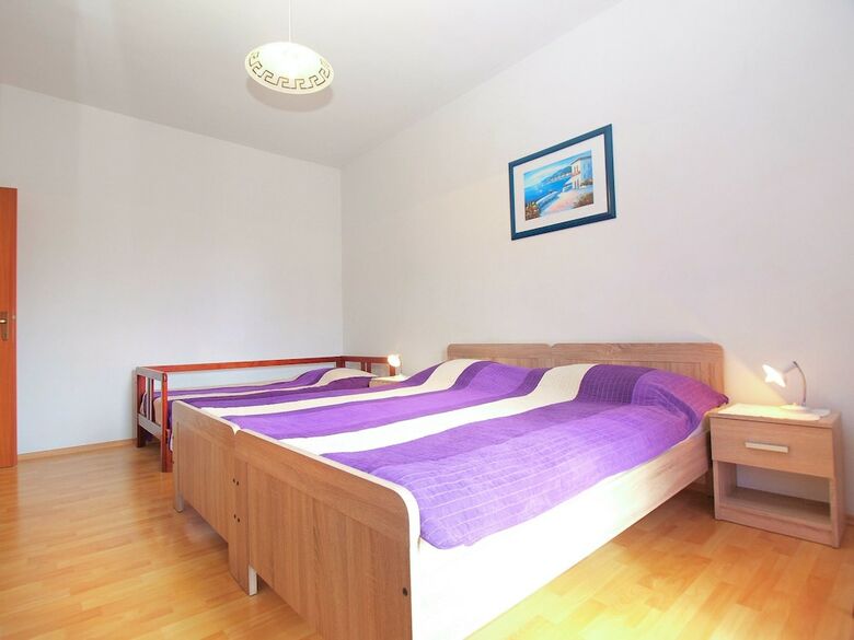 Apartment 847
