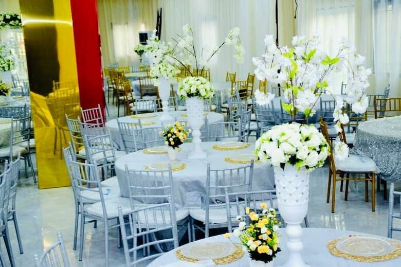 Hotel Limoh Suites