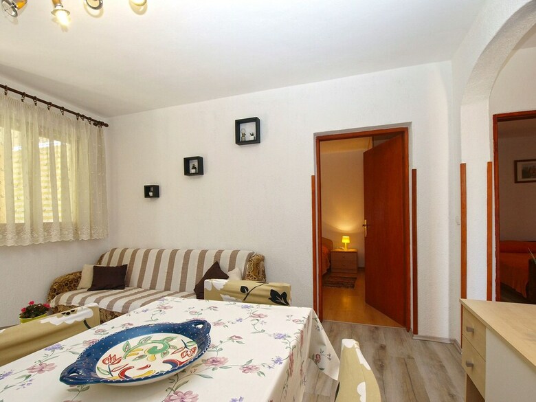 Apartment 903