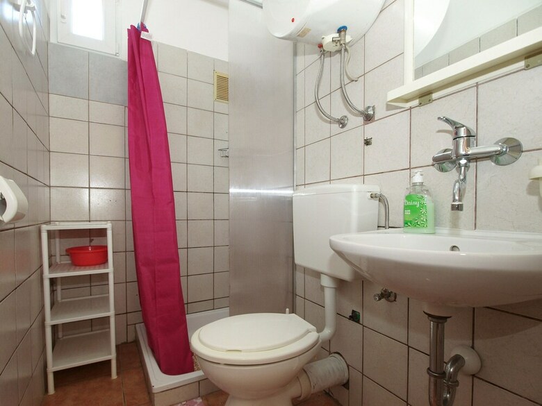 Apartment 903