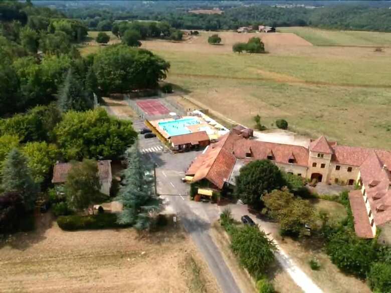 Camping De Maillac - Chalets