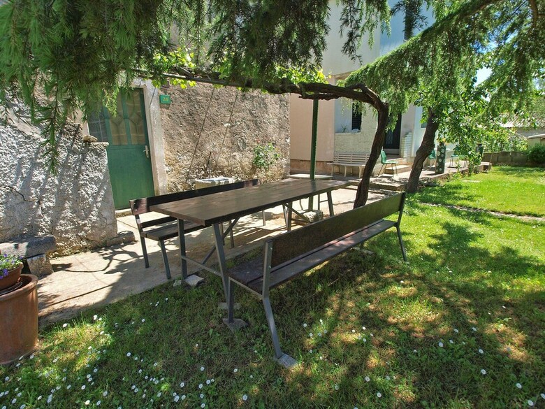 Apartment 1095
