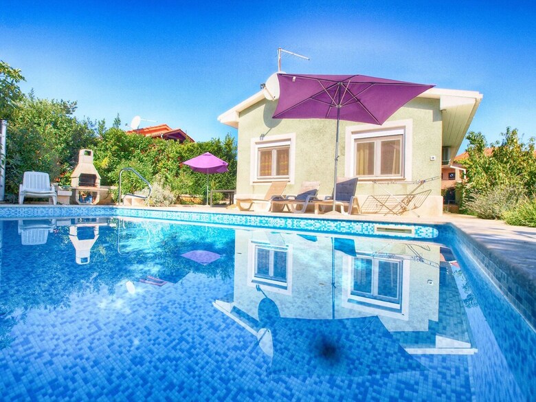House 1201