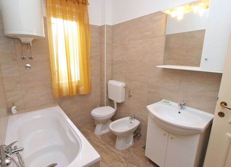 Apartment 1341